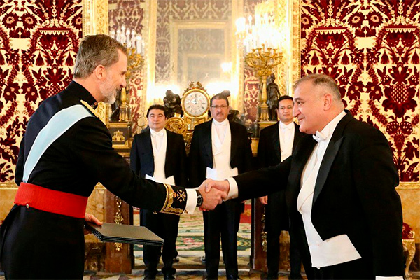 Ambassador of Uzbekistan presented credentials to the King of Spain