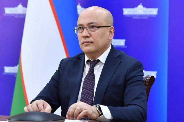 Узбекистан ведет переговоры с США об упрощении визового режима для граждан страны