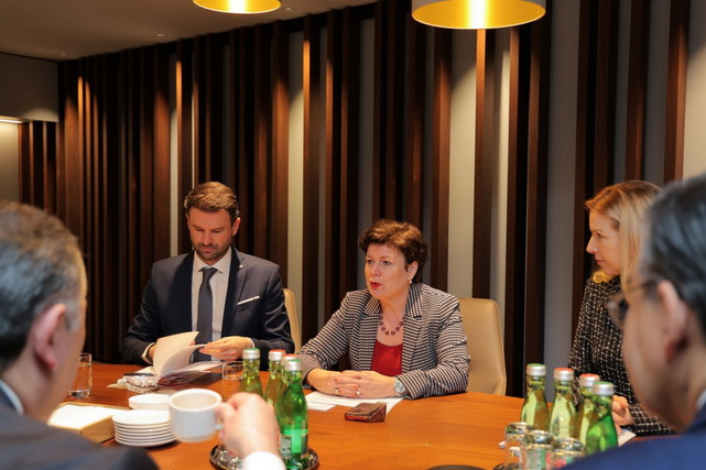 Germaniya va Fransiya ortidan Avstriya ham bitim imzolashga tayyor