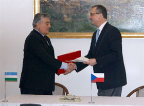 Узбекистан и Чехия подписали протокол к соглашению об избежании двойного налогообложения