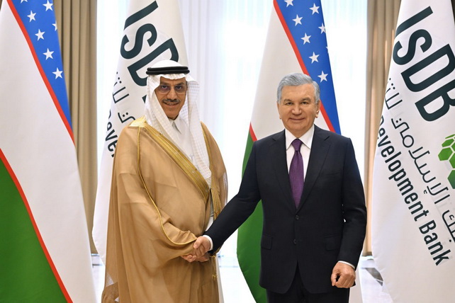 Узбекистан и ИБР намерены удвоить портфель совместных проектов