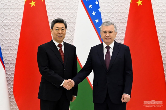 Президент Узбекистана отметил важность расширения сотрудничества с КНР в сфере безопасности