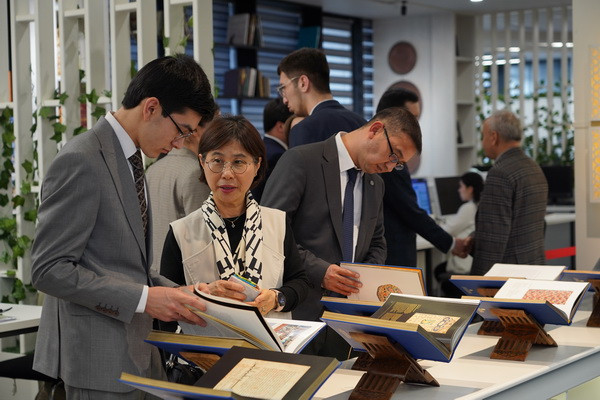 В Узбекистане будет создан киноклуб «Дипломат»