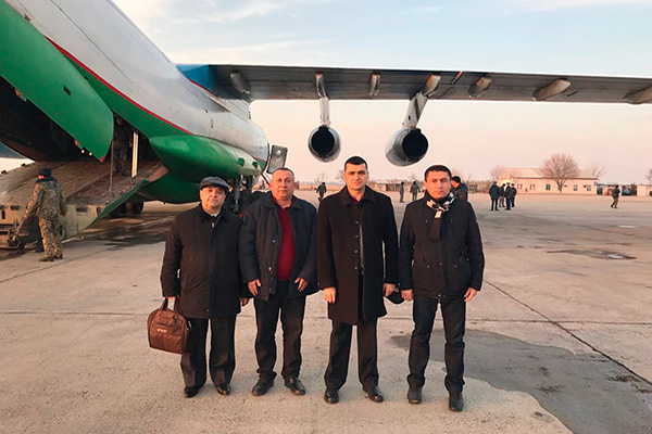 Оперативная медицинская группа вылетела в Казахстан