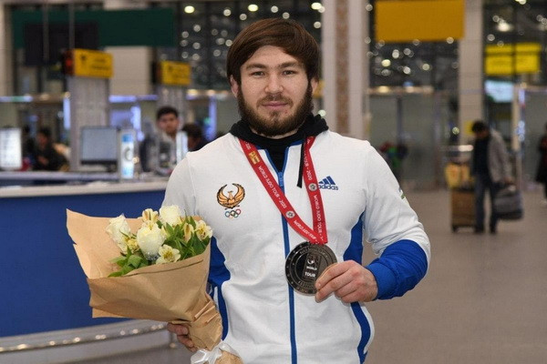 Sharofiddin Boltaboev wins the silver medal at the Grand Slam tournament