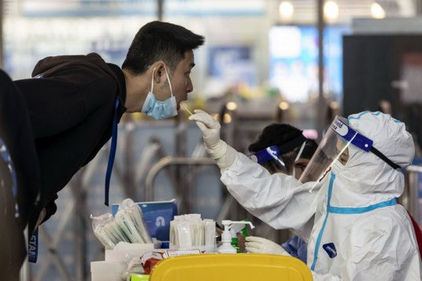 China records the highest number of COVID-19 cases in pandemic