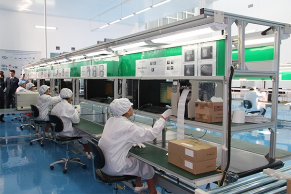 В СИЗ «Джизак» открыты три предприятия