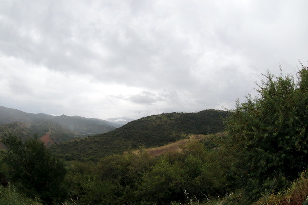 Достопримечательности, пикник-зоны и стихийные свалки – в Бостанлыкском районе прошёл инфотур для СМИ