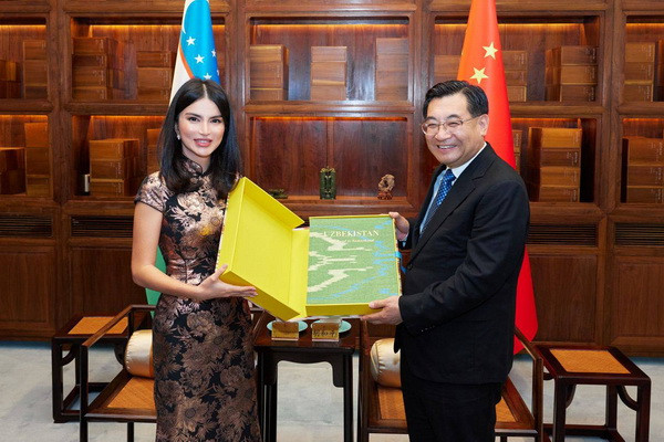 Саида Мирзиёева провела встречу с Министром культуры и туризма КНР