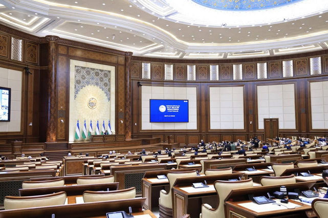 Сенат Узбекистана отклонил Закон об ограничении выбросов парниковых газов