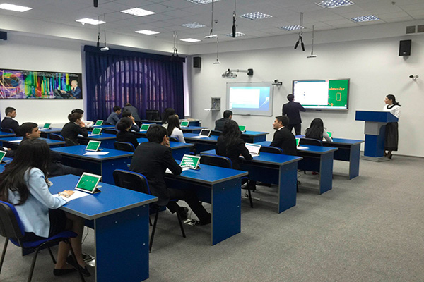 В ТГЭУ открыли «интеллектуальный класс» от ZTE