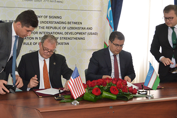 USAID и Министерство Юстиции подписали меморандум о взаимопонимании для улучшения доступа граждан к правосудию