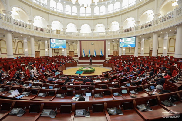 ​​​​​​​Законодательная палата Узбекистана приняла закон о правовом регулировании искусственного интеллекта