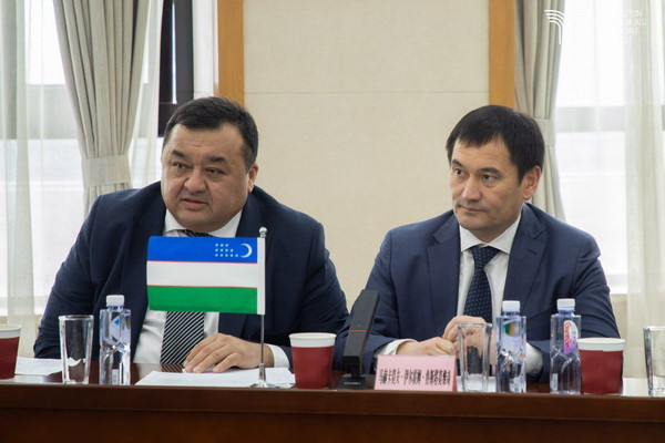 Подписана «Дорожная карта» по реализации проекта строительства железной дороги Китай – Кыргызстан – Узбекистан