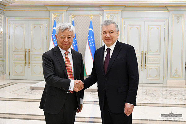 Президент Узбекистана определил основные направления полномасштабного сотрудничества c АБИИ