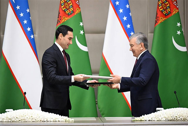 Узбекистан и Туркменистан подписали совместное заявление и пакт соглашений