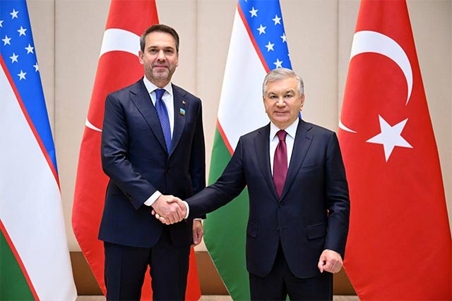 Шавкат Мирзиёев обсудил с министром Турции новые энергетические проекты