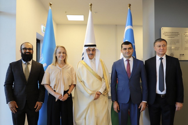 Правительство Узбекистана, IsDB и UNOPS продвигают борьбу с онкологическими заболеваниями с помощью современных объектов и оборудования