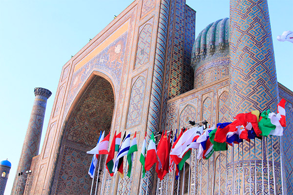 Фестиваль «Шарк тароналари» стартовал в Самарканде