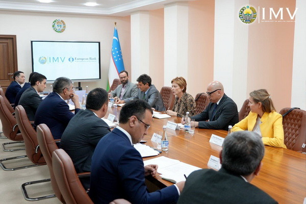 Обсуждены перспективы развития взаимодействия с представителями ЕБРР