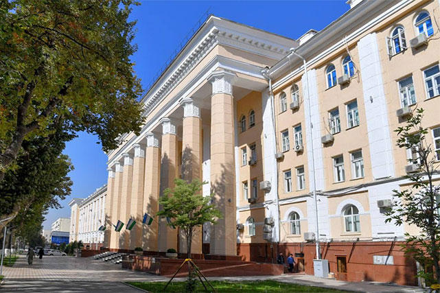 В Узбекистане упразднено Агентство информации и массовых коммуникаций