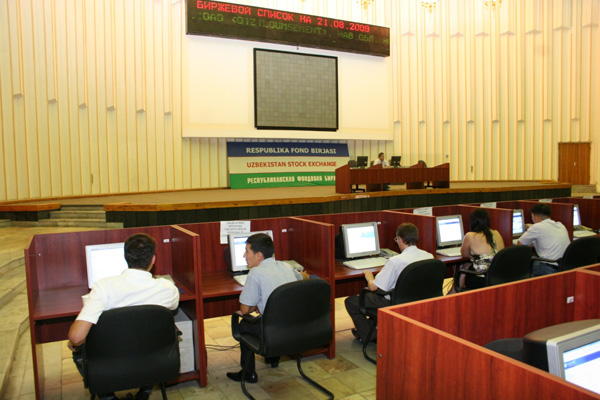 Turnover of UZSE makes up 47.9bn soums in 7m