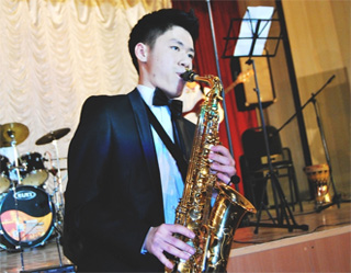 Весенний джаз «Дети детям»