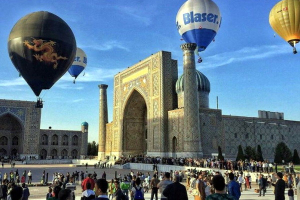 В Узбекистане создадут специальную зону для полетов на воздушных шарах, аналогичную Каппадокии