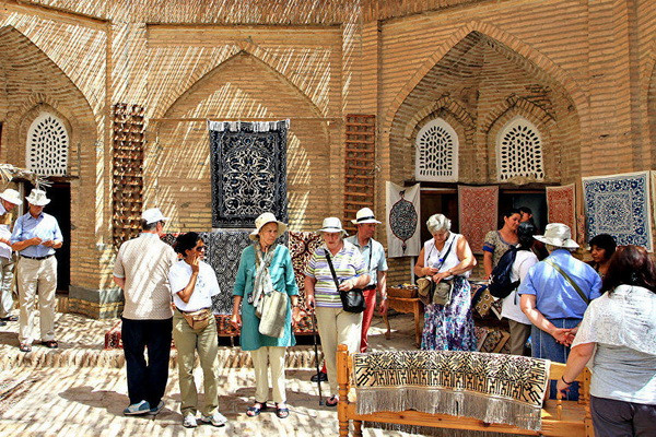 За 2023 год Узбекистан посетили 7 миллиона иностранных туристов