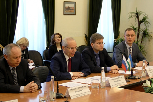 Делегация Узбекистана провела переговоры с Премьер-министром Башкортостана