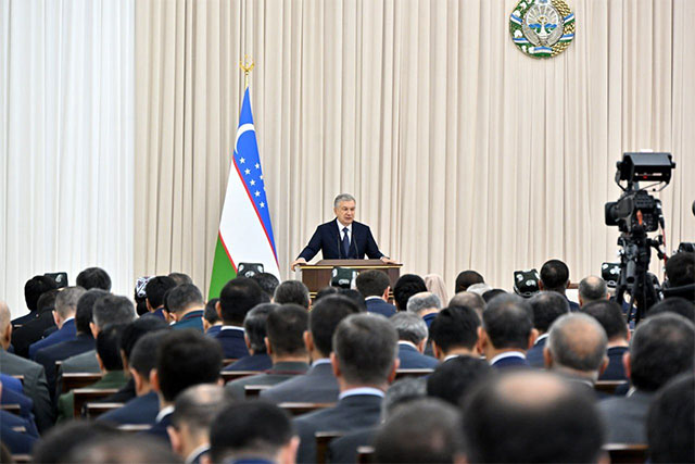 Развитие Андижана в фокусе: Президент провёл совещание по ключевым задачам региона