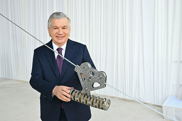 Президент Мирзиёев заложил первый камень второго этапа IT-парка в Ташкенте