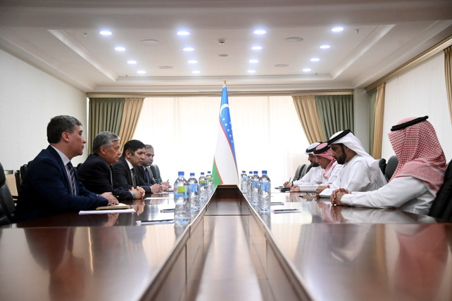 Узбекистан обсудил сотрудничество со странами Залива