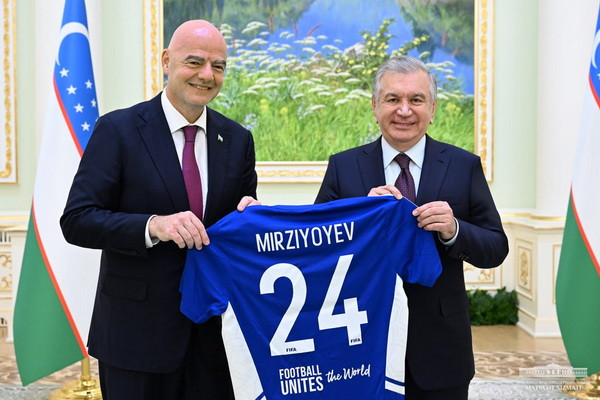 President of Uzbekistan proposed holding major FIFA events in our country
