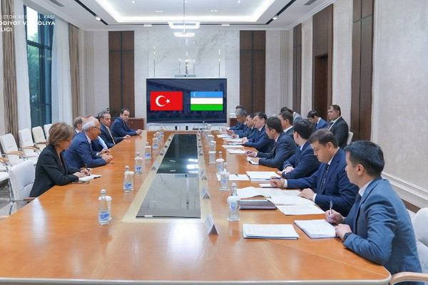 Джамшид Кучкаров провел встречу с представителями Kalyon Holding и Cengiz Holding
