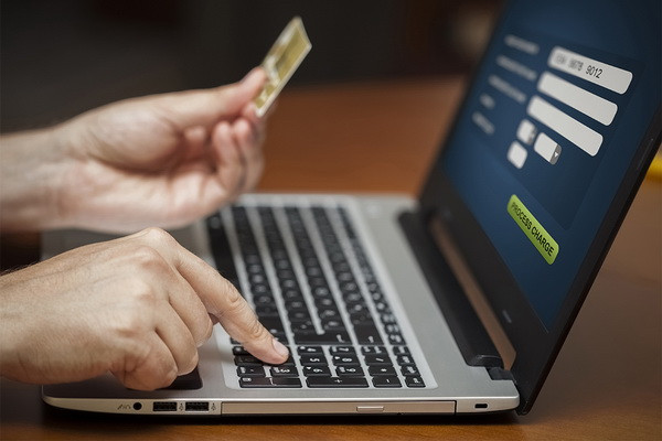 Возбуждено уголовное дело по факту мошеничества