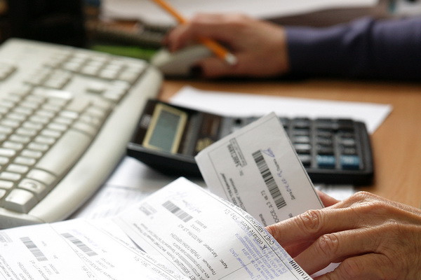 Нуждающимся в соцзащите планируют компенсировать плату за коммуналку