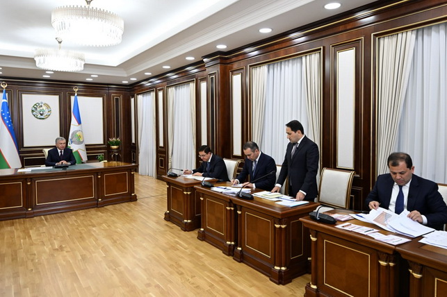 Президент ознакомился с мерами по развитию электротехнической отрасли и увеличению экспорта