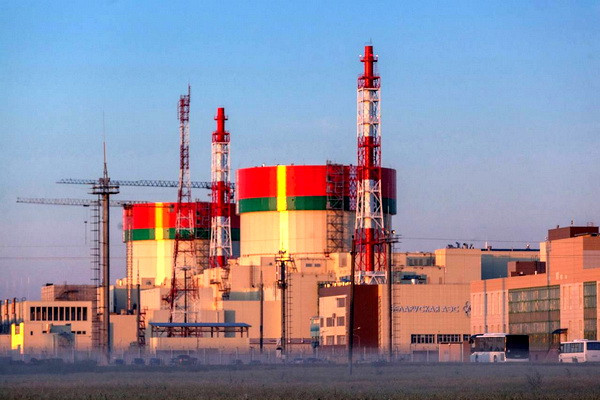 Второй энергоблок Белорусской АЭС вышел на минимально контролируемый уровень мощности