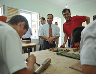 В Ташкентской области открыта студия резьбы по дереву