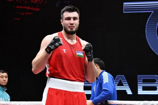 Bakhodir Jalolov showed that he is in the best physical shape