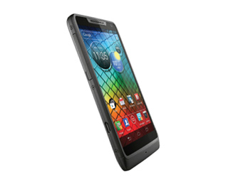 Motorola представила смартфон RAZR i (фото и видео)