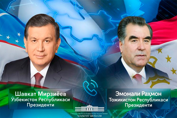 Uzbek, Tajik leaders discuss ties, intl issues