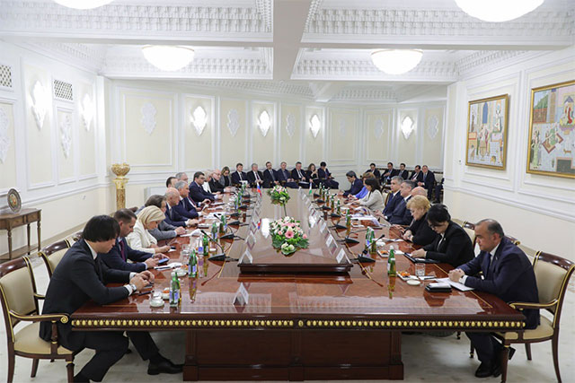 Nuriddin Ismoilov va Vyacheslav Volodin parlament aloqalarini mustahkamlash masalalarini muhokama qildi
