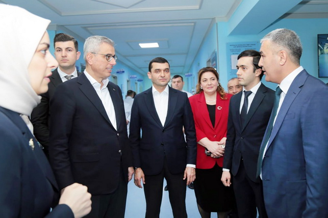 Турецкая делегация ознакомилась с работой медцентра в Бухаре