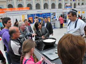 Узбекская культура представлена на Фестивале искусств в Москве