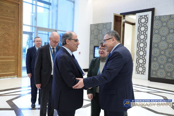 В Самарканде прошла встреча с представителями МВФ