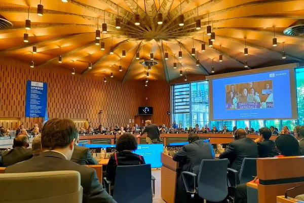 Исполнительный совет ЮНЕСКО единогласно одобрил инициированную Узбекистаном резолюцию в области доступа к информации