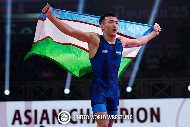 Uzbek wrestlers shine at Asian Championship, winning three golds