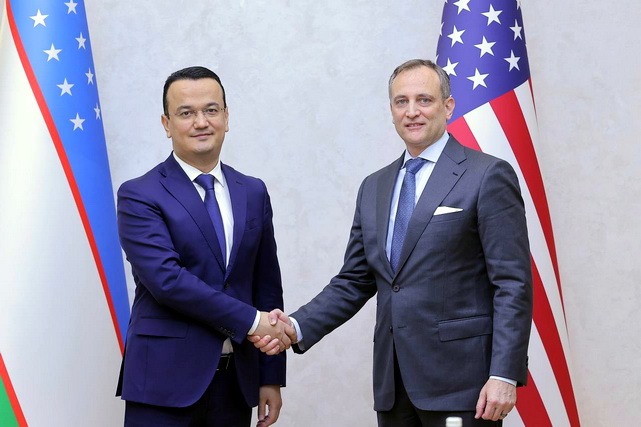Узбекистан и США обсудили укрепление торгово-экономических связей